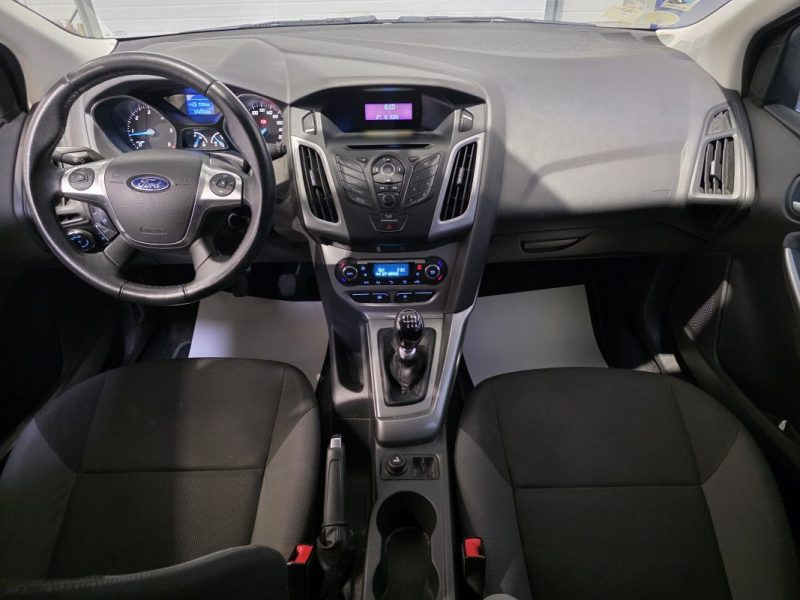 FORD FOCUS 1.6 TDCi 115ch / SUIVI COMPLET / DISTRI OK