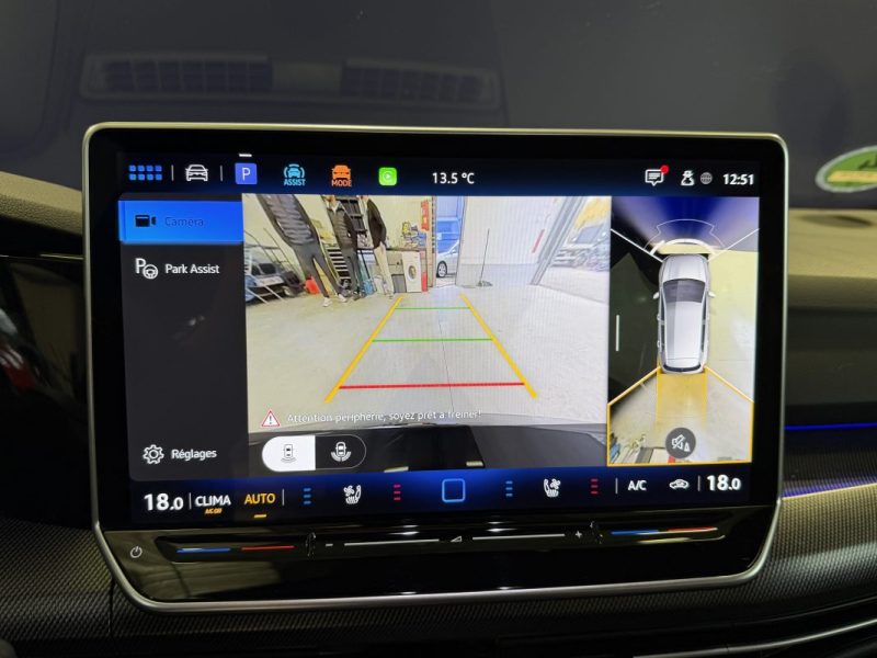 VOLKSWAGEN GOLF 8.5 GTI CLUBSPORT  PACK PERF / LIGNE AKRA / TOIT OUVRANT / HARMAN KARDON  