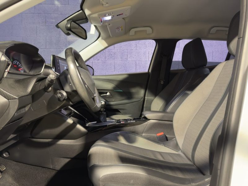 PEUGEOT 2008 1.5HDI 110ch S&S BVM6 Allure / CARPLAY / FEU LED / 