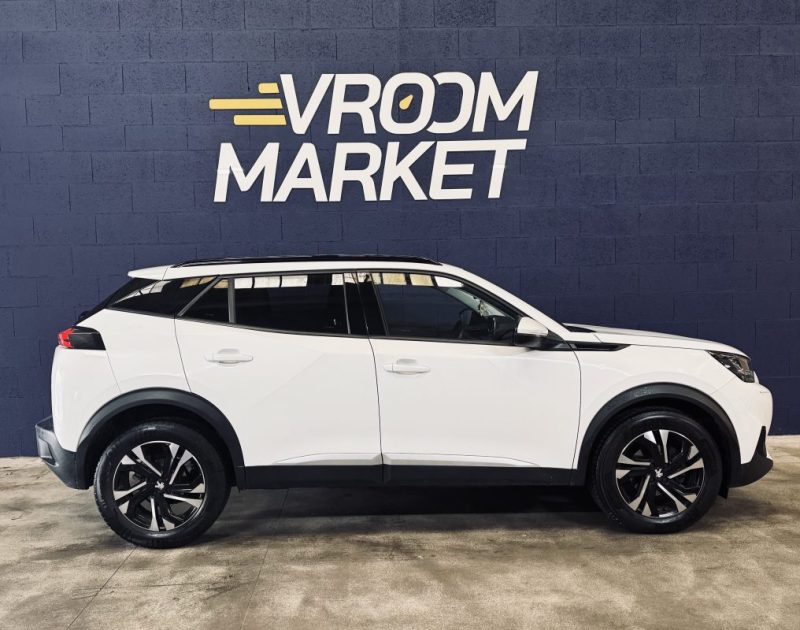 PEUGEOT 2008 1.5HDI 110ch S&S BVM6 Allure / CARPLAY / FEU LED / 