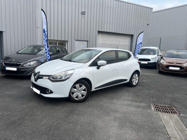 RENAULT CLIO IV SOCIETE 1.5 DCI 75 GENERIQUE 2013