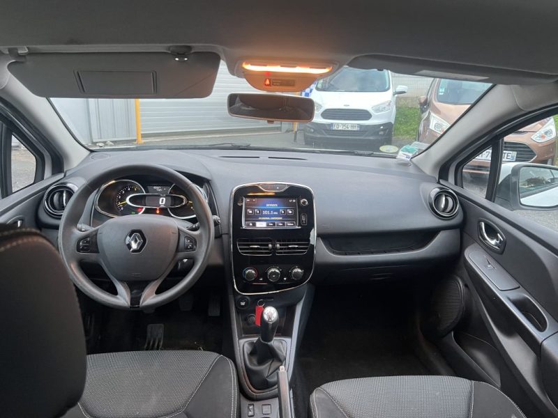 RENAULT CLIO IV SOCIETE 1.5 DCI 75 GENERIQUE 2013