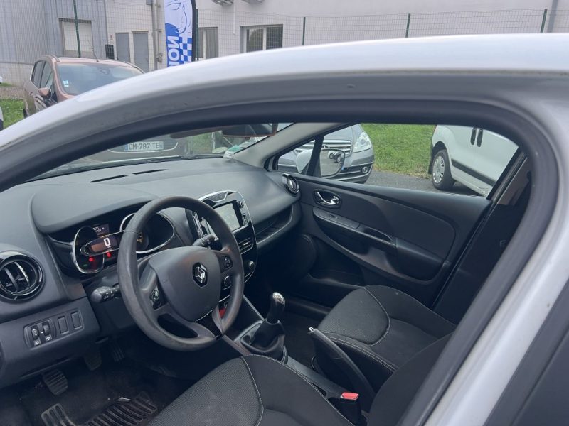 RENAULT CLIO IV SOCIETE 1.5 DCI 75 GENERIQUE 2013
