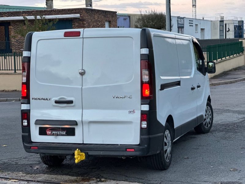 RENAULT TRAFIC 3  L2H1 1200 1.6 DCI 125CV ENERGY GRAND CONFORT EURO6 2018