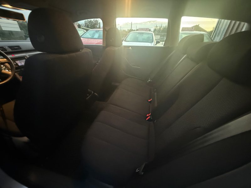 VOLKSWAGEN PASSAT 2.0 TDI 140CV BOITE AUTOMATIQUE DSG6 2011