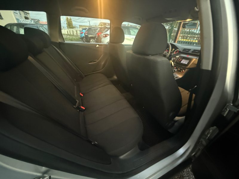 VOLKSWAGEN PASSAT 2.0 TDI 140CV BOITE AUTOMATIQUE DSG6 2011