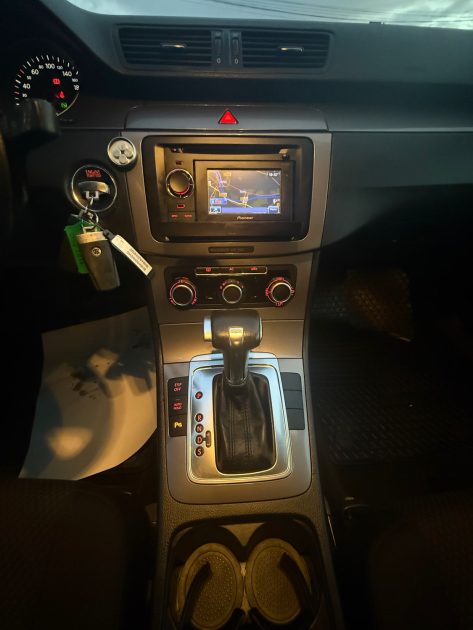 VOLKSWAGEN PASSAT 2.0 TDI 140CV BOITE AUTOMATIQUE DSG6 2011