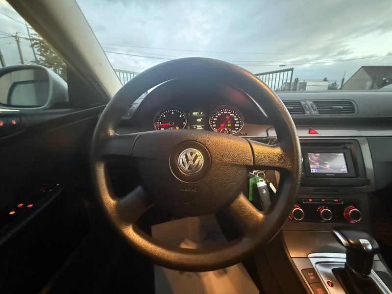 VOLKSWAGEN PASSAT 2.0 TDI 140CV BOITE AUTOMATIQUE DSG6 2011