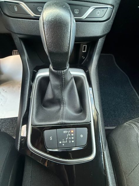 PEUGEOT 308 PEUGEOT 308 T9 SW 1.6 HDI 120CV BOITE AUTOMATIQUE EAT6  2016