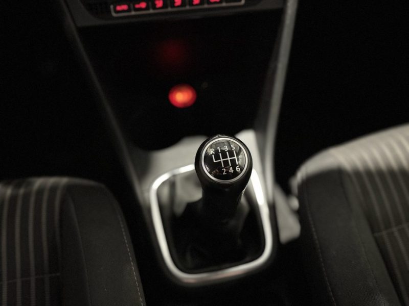 VOLKSWAGEN POLO 1.2 TSI 105ch SPORTLINE / MOTEUR A CHAINE