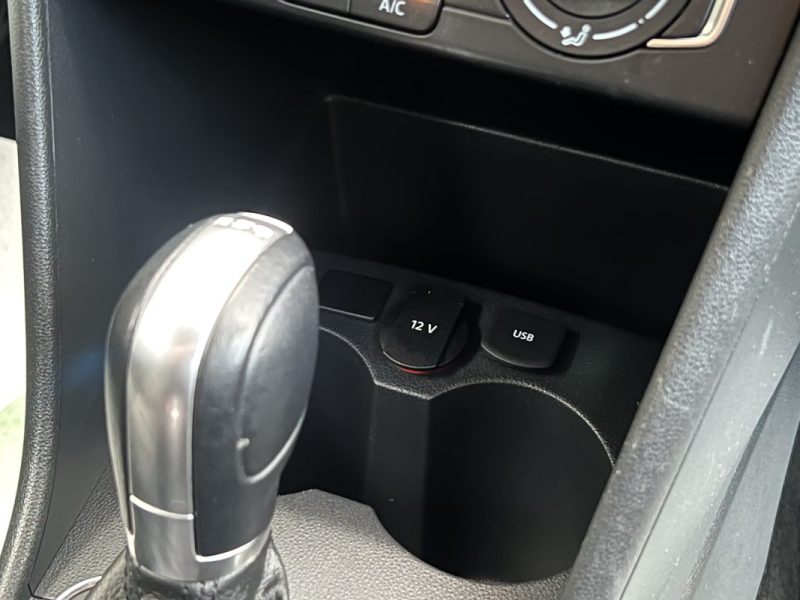 VOLKSWAGEN POLO5 V PHASE 2 1.2 TSI 90 Cv 1ERE MAIN / BOITE AUTOMATIQUE CRIT AIR 1 - GARANTIE 1 AN