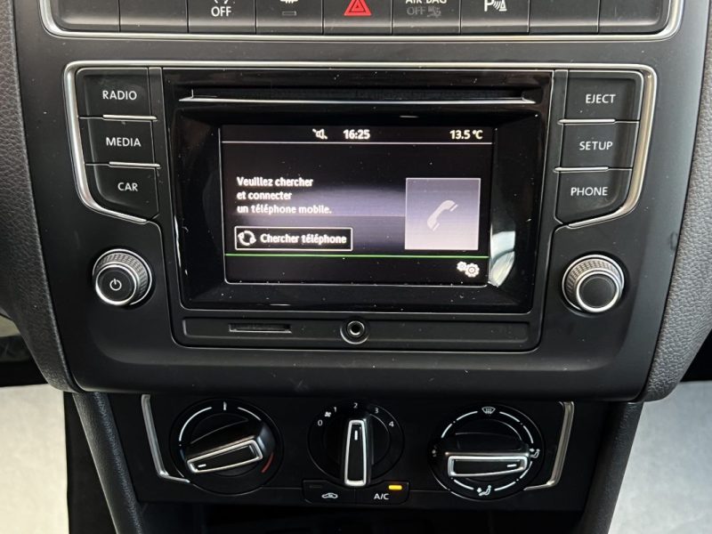 VOLKSWAGEN POLO5 V PHASE 2 1.2 TSI 90 Cv 1ERE MAIN / BOITE AUTOMATIQUE CRIT AIR 1 - GARANTIE 1 AN