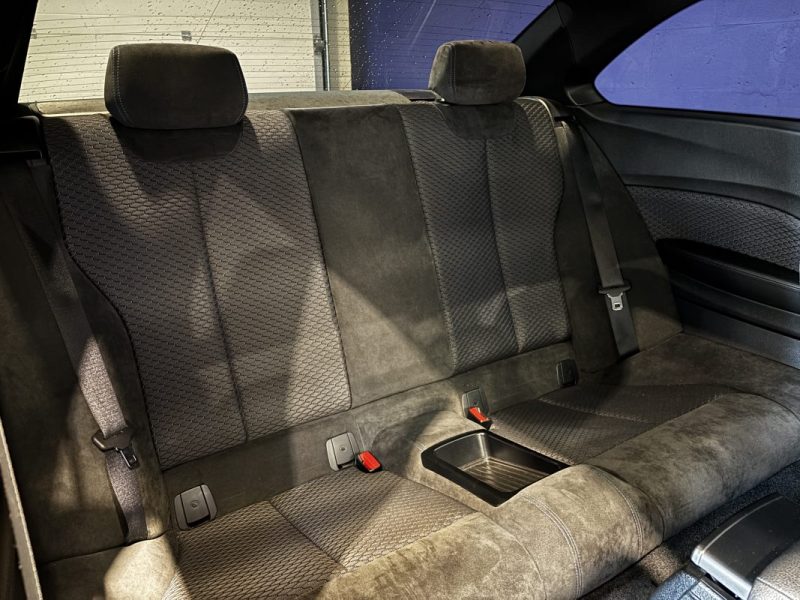 BMW Série 2 218dA 150ch M SPORT - Attelage