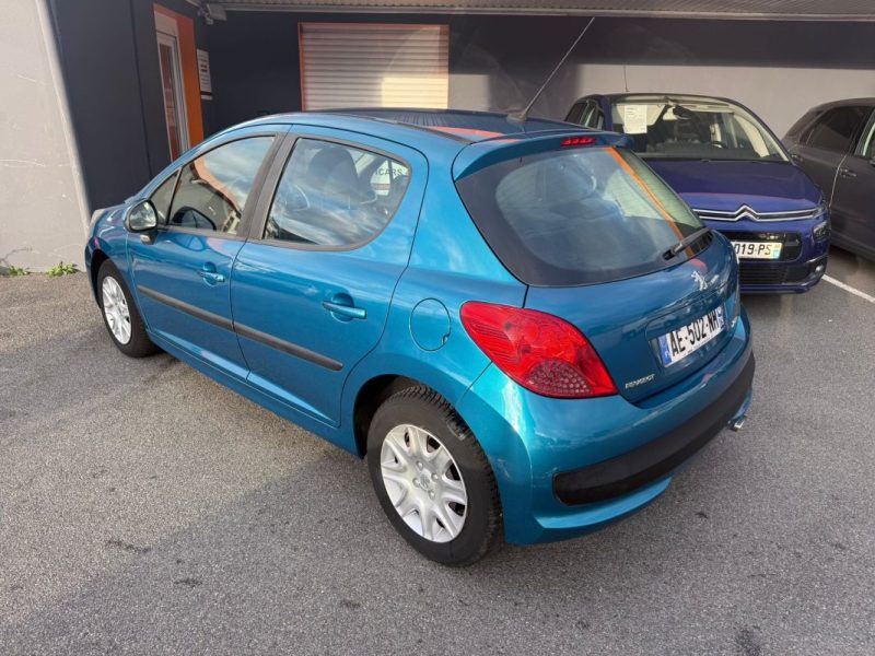 PEUGEOT 207 1.6 HDI 90CV EXECUTIVE 