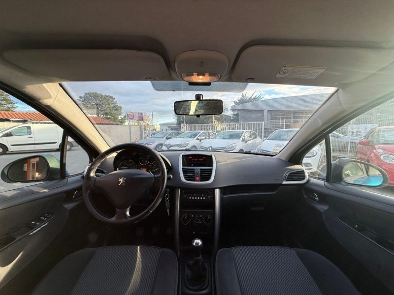 PEUGEOT 207 1.6 HDI 90CV EXECUTIVE 