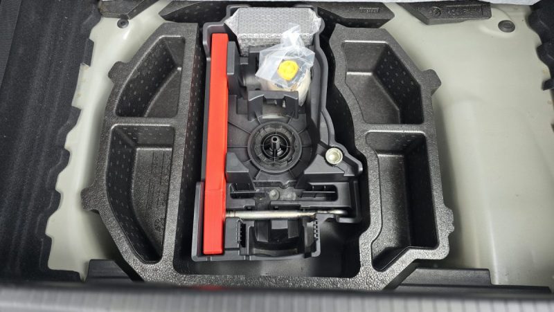 PEUGEOT 208 BLUEHDI 100 CV ALLURE 2021