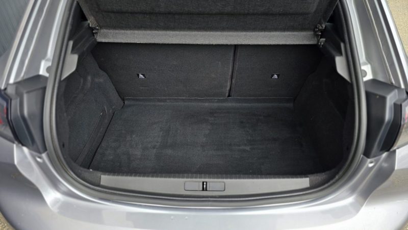 PEUGEOT 208 BLUEHDI 100 CV ALLURE 2021