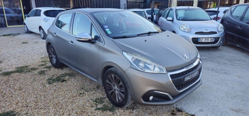 PEUGEOT 208 1.2 PURETECH 110CH ALLURE S&S 5P 2016
