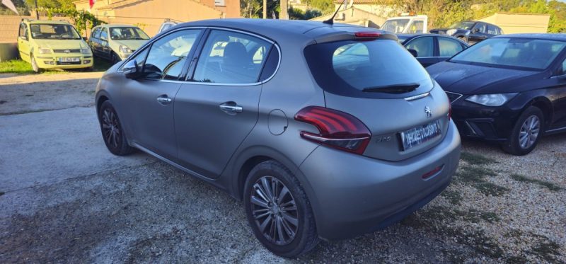 PEUGEOT 208 1.2 PURETECH 110CH ALLURE S&S 5P 2016