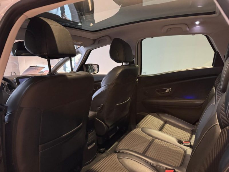RENAULT SCENIC IV 1.3 TCE 140 BOSE EDITION / AFFICHAGE TETE HAUTE / TOIT PANORAMIQUE /  2019
