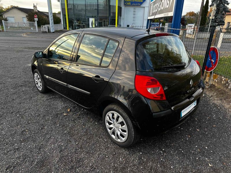 RENAULT CLIO 1.2I - 75 CV 16V 2008