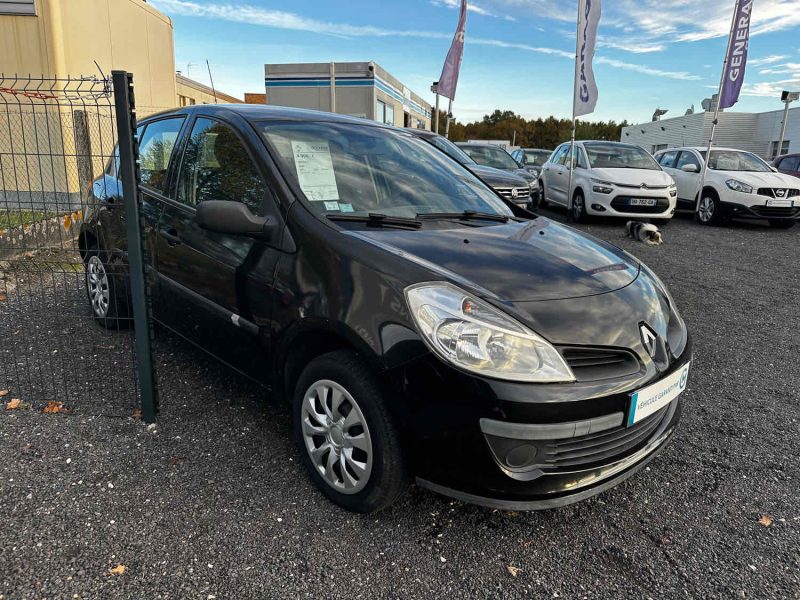 RENAULT CLIO 1.2I - 75 CV 16V 2008