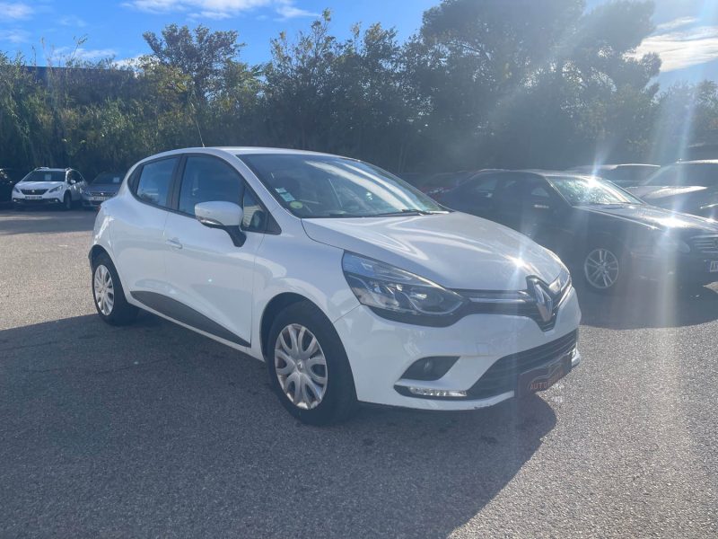 RENAULT CLIO 1.5 DCI 75CH ENERGY AIR MÉDIANAV 2017