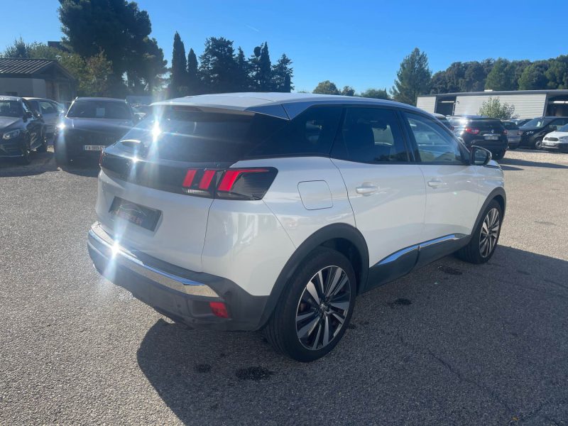 PEUGEOT 3008 1.2 Turbo 130CH ALLURE S&S 123MKM