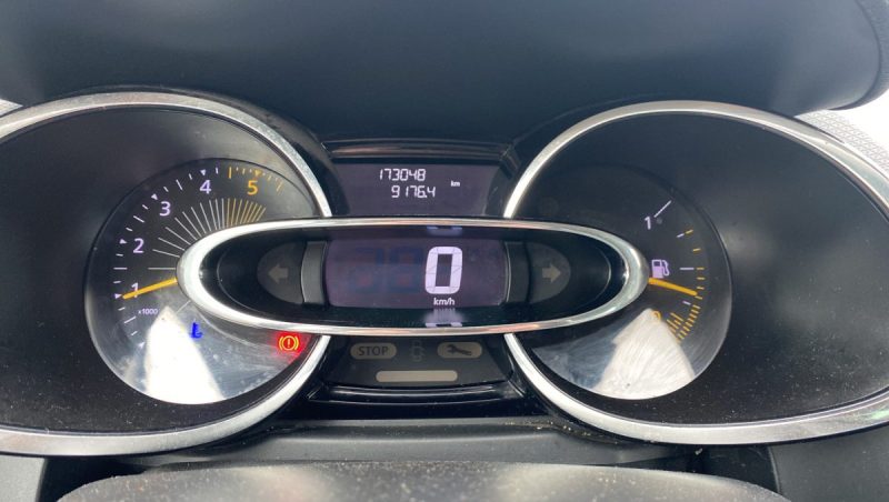 RENAULT CLIO IV ESTATE 1.5 L DCI 90 ch INTENS