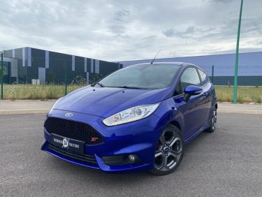 FORD FIESTA ST 1.6 L 182 ch , Entretien et distribution à jour