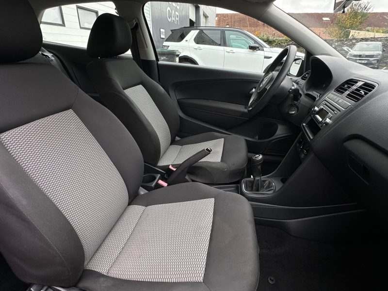 VOLKSWAGEN POLO 1.2 60 TRENDLINE 2010