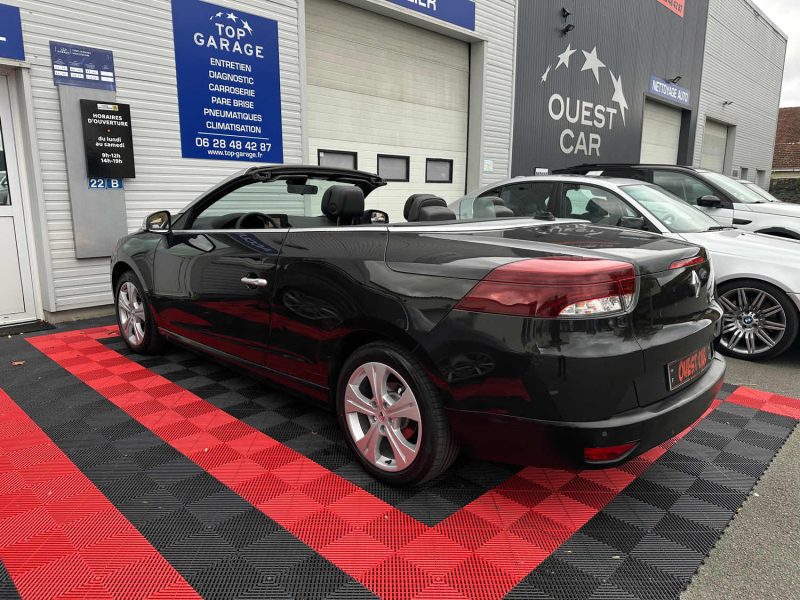 RENAULT MEGANEIII CC 1.5 DCI 110 2010