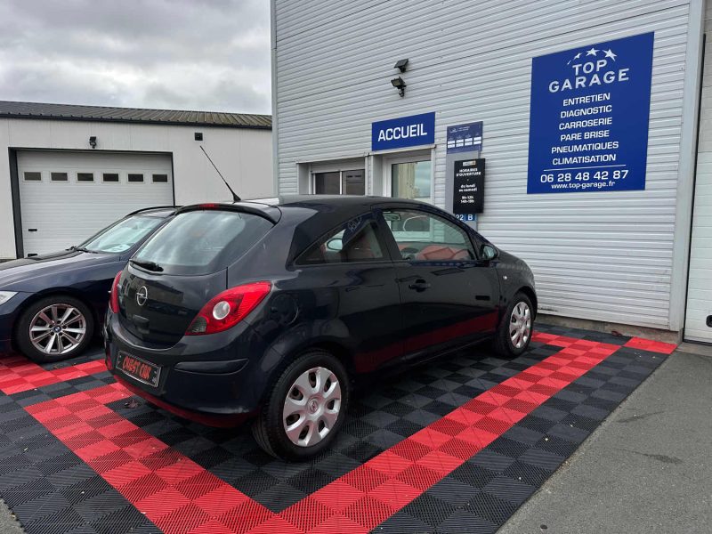 OPEL CORSA 1.2 TWINPORT 80 ESSENTIA 