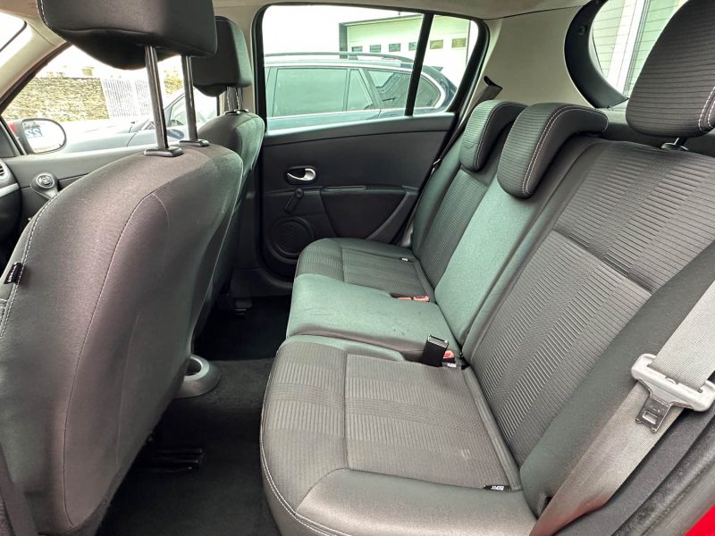 RENAULT CLIO III AUTHENTIQUE 1.5DCI 70 