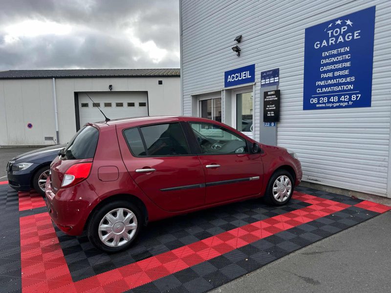 RENAULT CLIO III AUTHENTIQUE 1.5DCI 70 