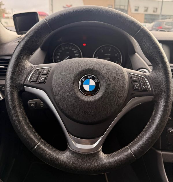 B.M.W. X1 SDRIVE18DA 143CH LOUNGE - ENTRETIEN ET RÉVISION OK- GARANTIE 12 MOIS NATIONALE