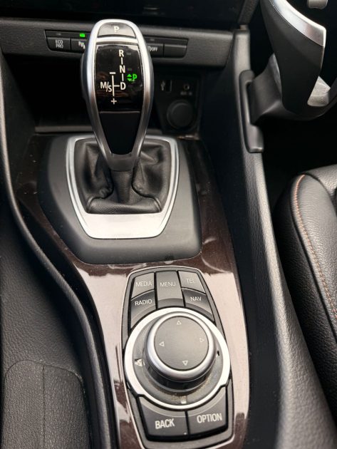 B.M.W. X1 SDRIVE18DA 143CH LOUNGE - ENTRETIEN ET RÉVISION OK- GARANTIE 12 MOIS NATIONALE