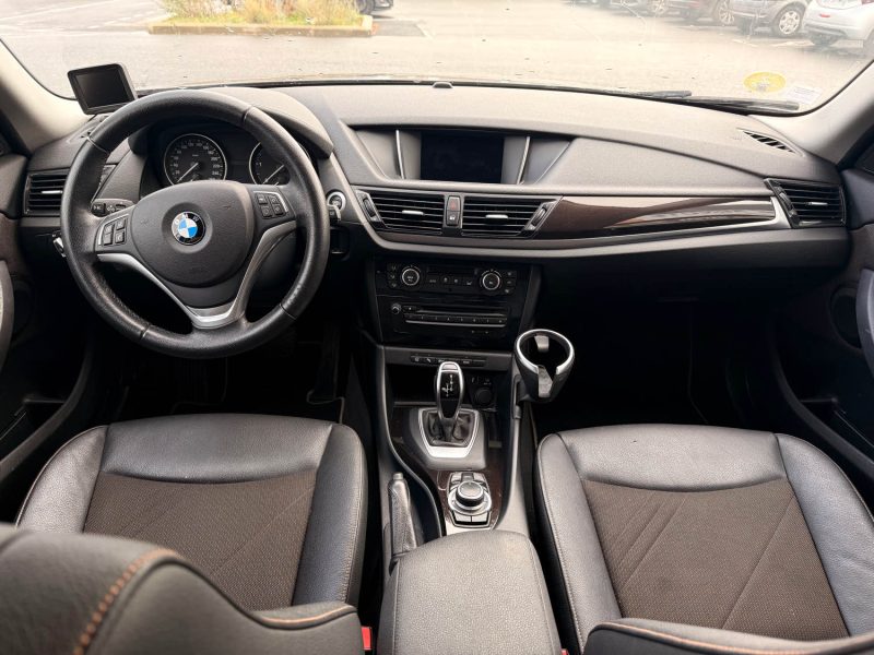 B.M.W. X1 SDRIVE18DA 143CH LOUNGE - ENTRETIEN ET RÉVISION OK- GARANTIE 12 MOIS NATIONALE
