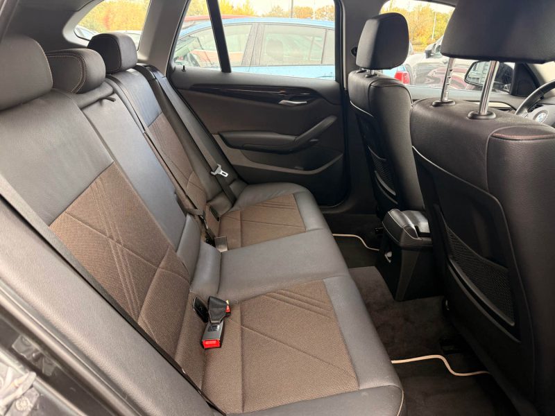 B.M.W. X1 SDRIVE18DA 143CH LOUNGE - ENTRETIEN ET RÉVISION OK- GARANTIE 12 MOIS NATIONALE