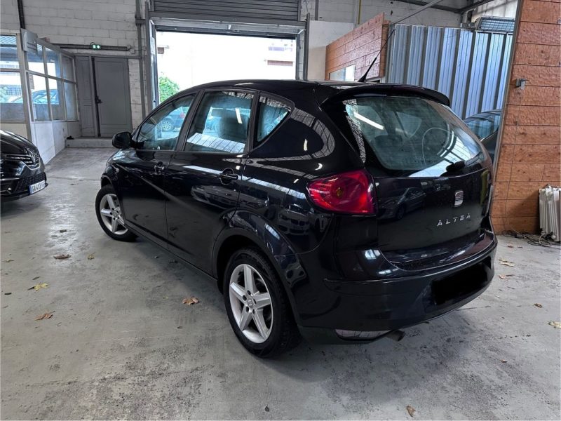 SEAT ALTEA 1.6 TDI 105 REFERENCE 2010