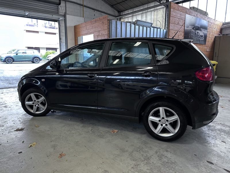 SEAT ALTEA 1.6 TDI 105 REFERENCE 2010