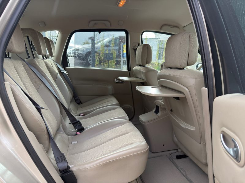 RENAULT Mégane Scénic 1.9 dCi 130 FAP Privilège – Boîte Auto/ Radar Ar / Révisée & Garantie 6 mois. 