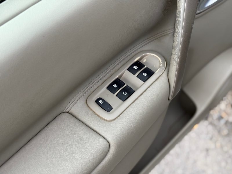 RENAULT Mégane Scénic 1.9 dCi 130 FAP Privilège – Boîte Auto/ Radar Ar / Révisée & Garantie 6 mois. 