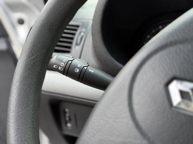 Renault Clio 2 Campus 1.2 16V 75ch – Révisée & Garantie 6 mois – 1ère Main – Régulateur – Idéal Jeun