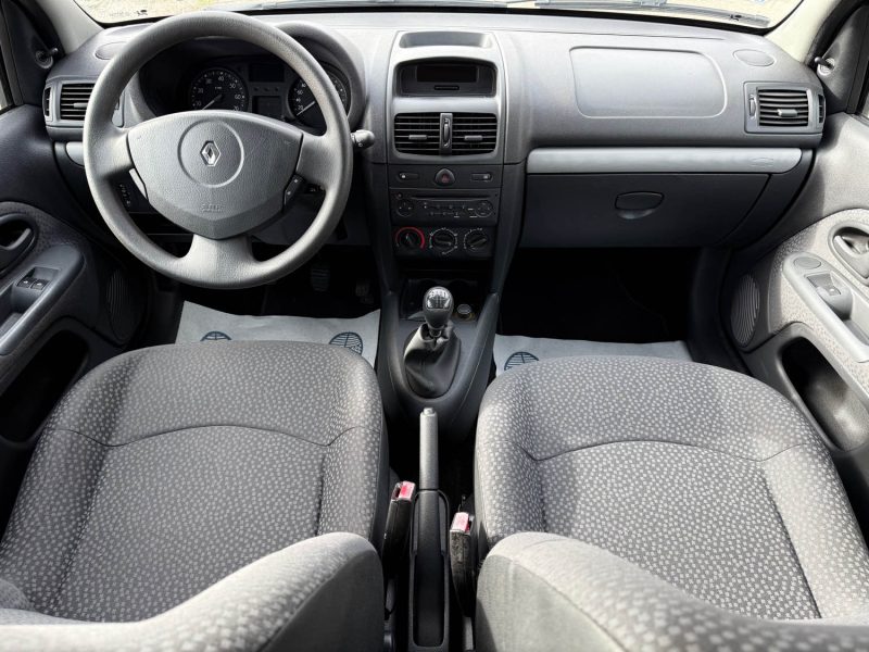 RENAULT CLIO 1.2 16V 75CH CAMPUS AUTHENTIQUE  
