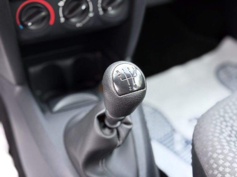 Renault Clio 2 Campus 1.2 16V 75ch – Révisée & Garantie 6 mois – 1ère Main – Régulateur – Idéal Jeun