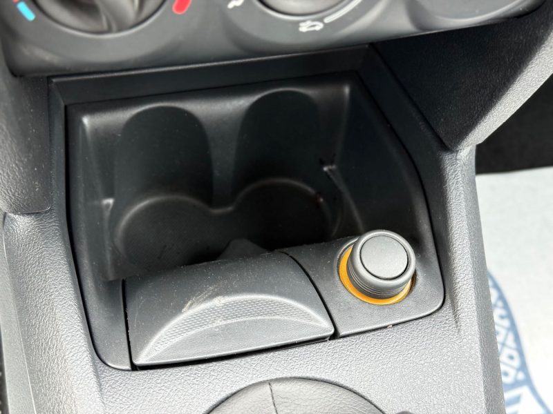 RENAULT CLIO 1.2 16V 75CH CAMPUS AUTHENTIQUE  