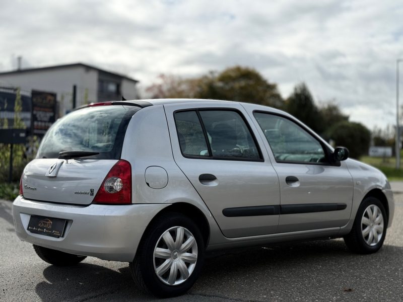 RENAULT CLIO 1.2 16V 75CH CAMPUS AUTHENTIQUE  