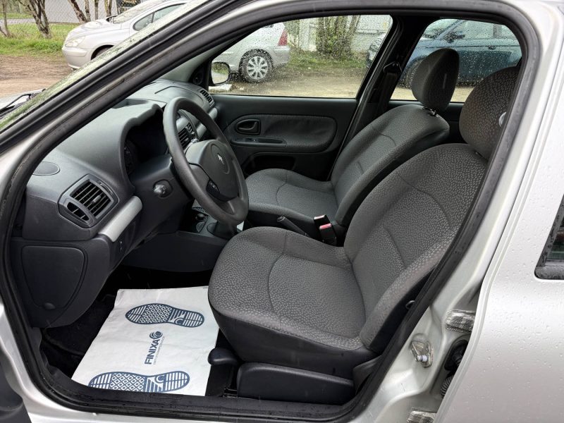 Renault Clio 2 Campus 1.2 16V 75ch – Révisée & Garantie 6 mois – 1ère Main – Régulateur – Idéal Jeun