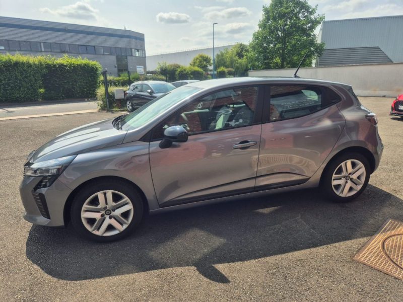 RENAULT  CLIO  1.0I - 12V TURBO TCE 90 2025